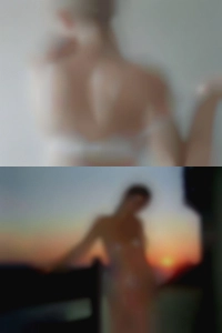 Mono hot sexy couple woman.