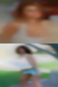 Cuckold in swingers club.